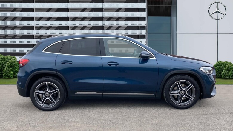 Mercedes-Benz GLA 200d AMG Line Executive 5dr Auto Diesel Hatchback